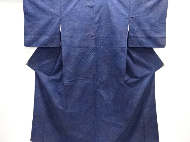 花古典柄織出し十日町紬着物